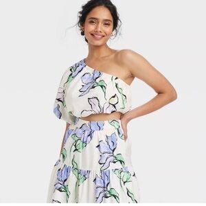Target a new day One-Shoulder Set in White and Blue Floral (both top and skirt)
